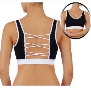 Detailed back Sports Bra Black white